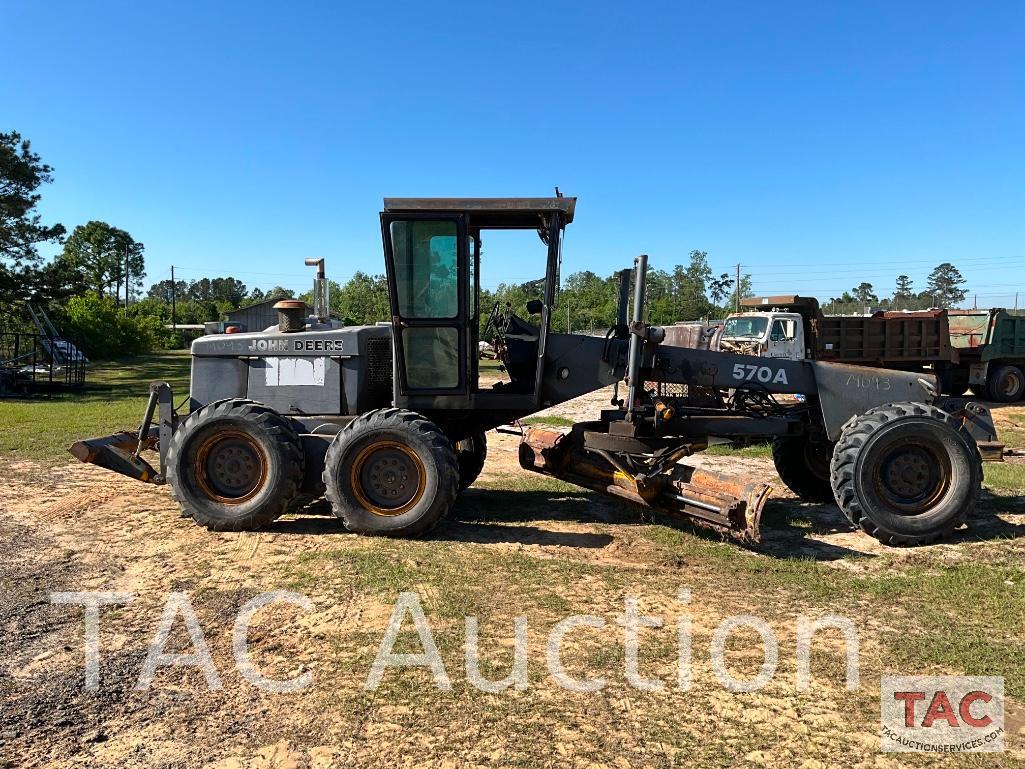 John Deere 570A Motor Grader