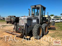 John Deere 570A Motor Grader