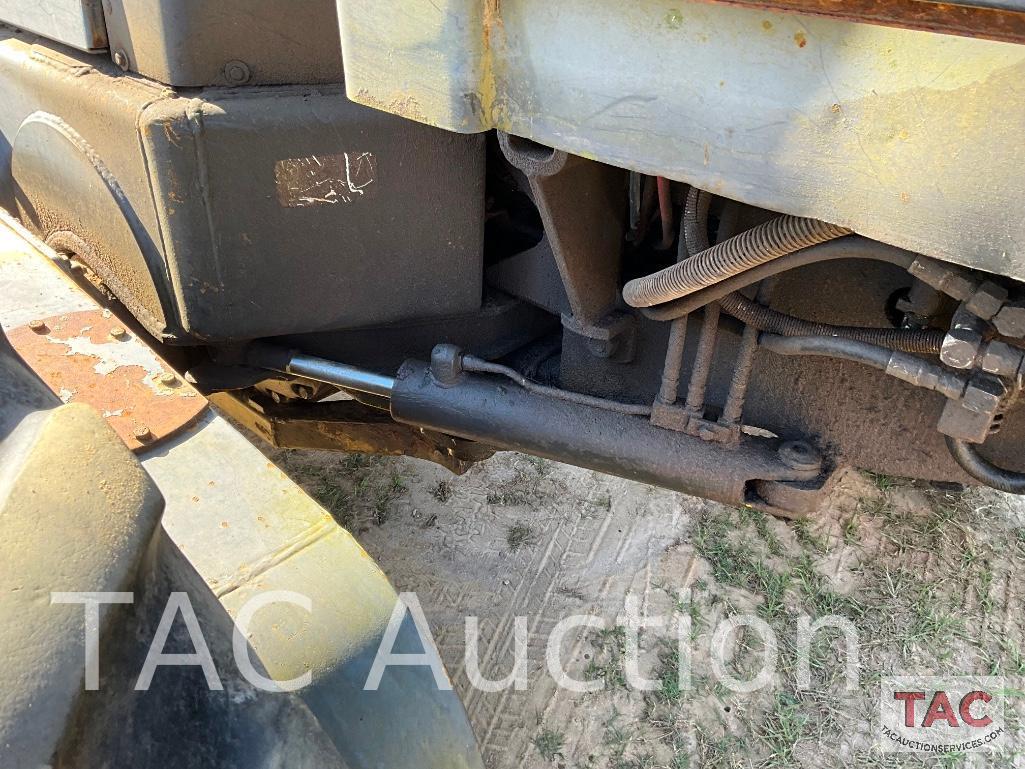John Deere 570A Motor Grader