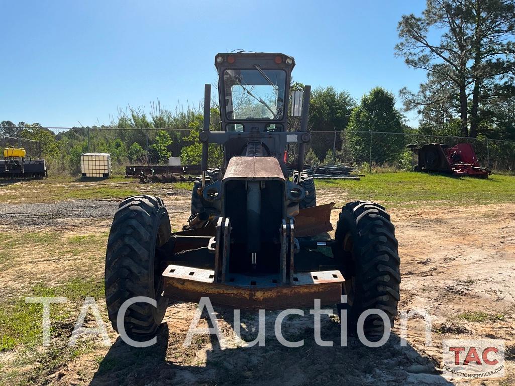 John Deere 570A Motor Grader