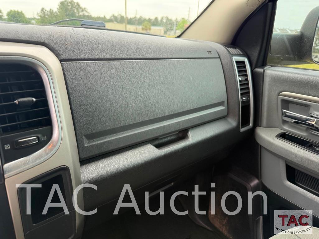 2015 Ram 2500 4X4 Crew Cab Pickup Truck