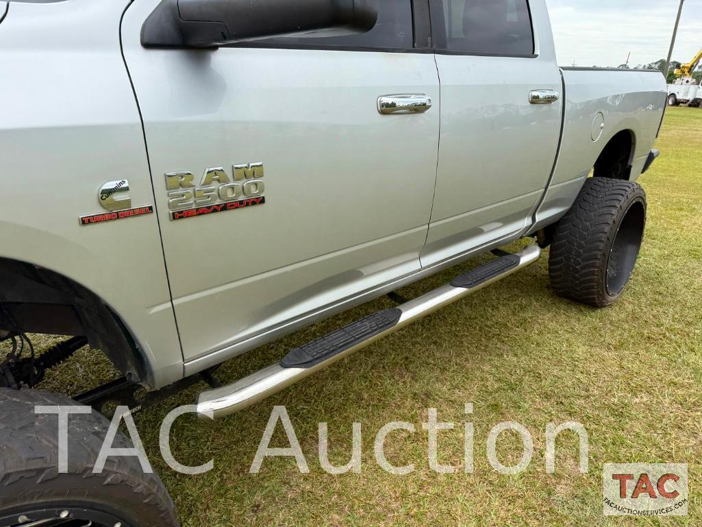 2015 Ram 2500 4X4 Crew Cab Pickup Truck