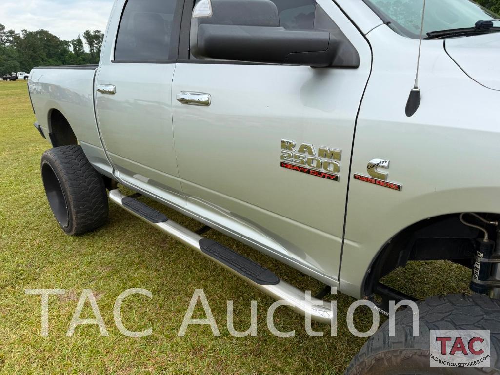 2015 Ram 2500 4X4 Crew Cab Pickup Truck