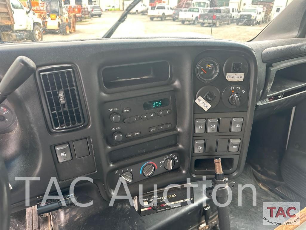 2009 GMC C5500 4x4 Crew Cab Dump Truck