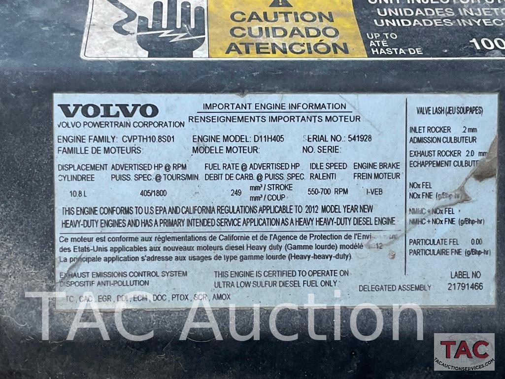 2013 Volvo VNL Single Bunk Sleeper Truck