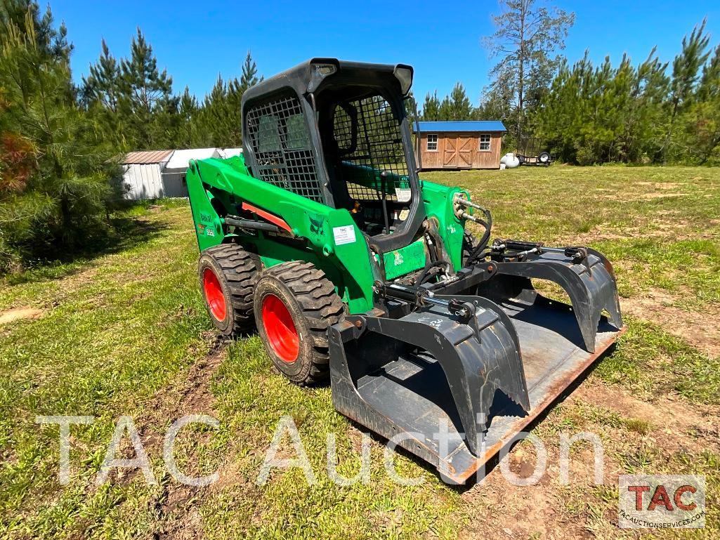 2017 Bobcat S550 Skid Steer with Grapple Bucket