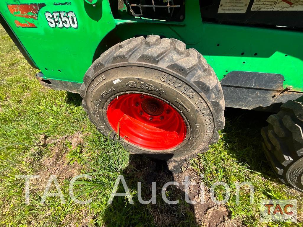 2017 Bobcat S550 Skid Steer with Grapple Bucket