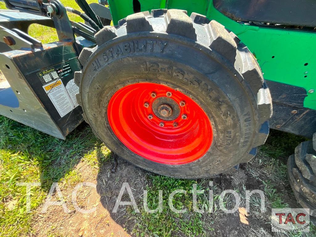 2017 Bobcat S550 Skid Steer with Grapple Bucket