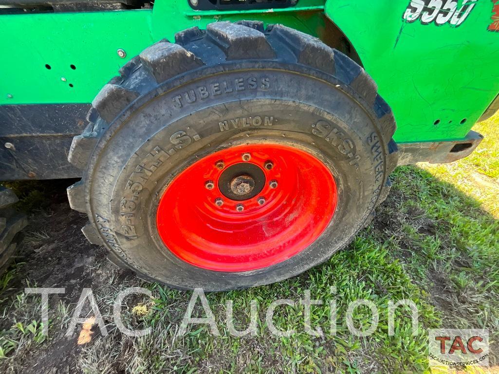 2017 Bobcat S550 Skid Steer with Grapple Bucket