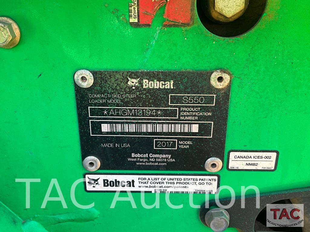 2017 Bobcat S550 Skid Steer with Grapple Bucket