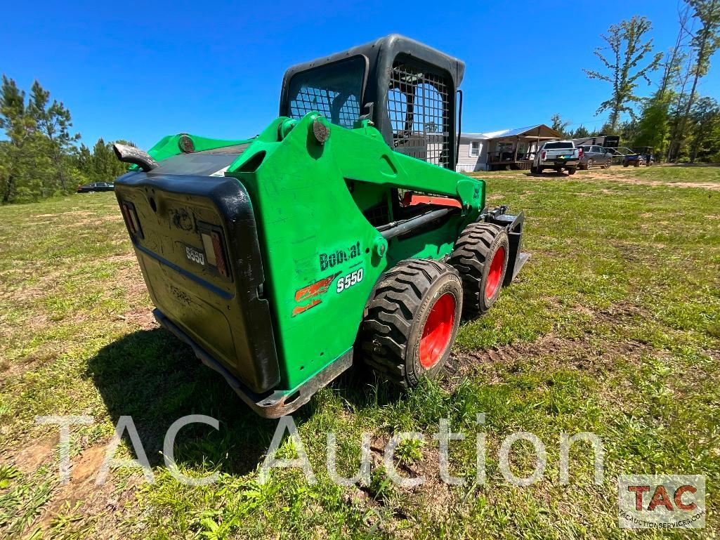 2017 Bobcat S550 Skid Steer with Grapple Bucket