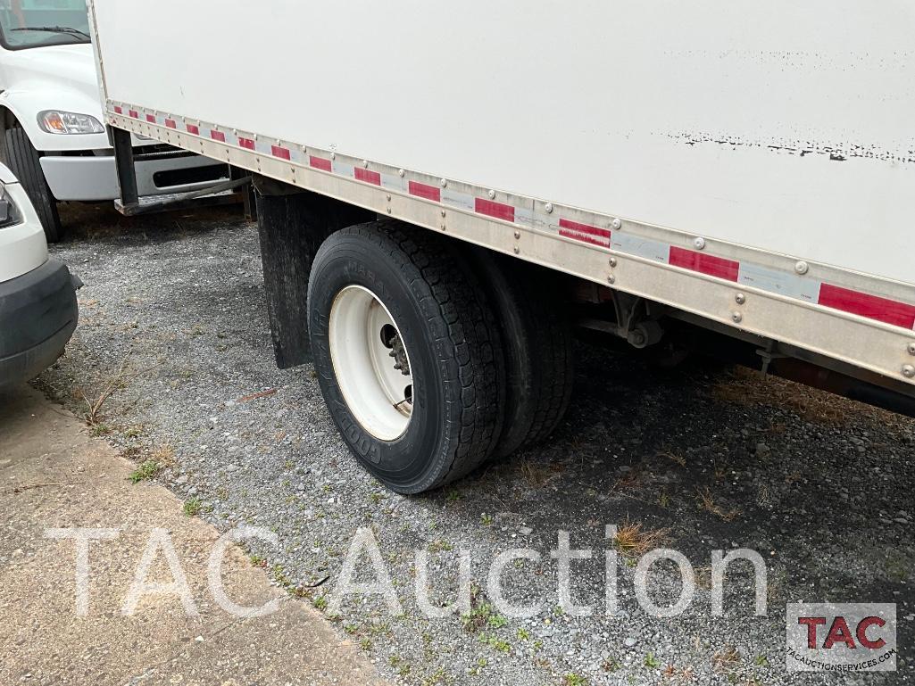 2017 International DuraStar 4300 26ft Box Truck