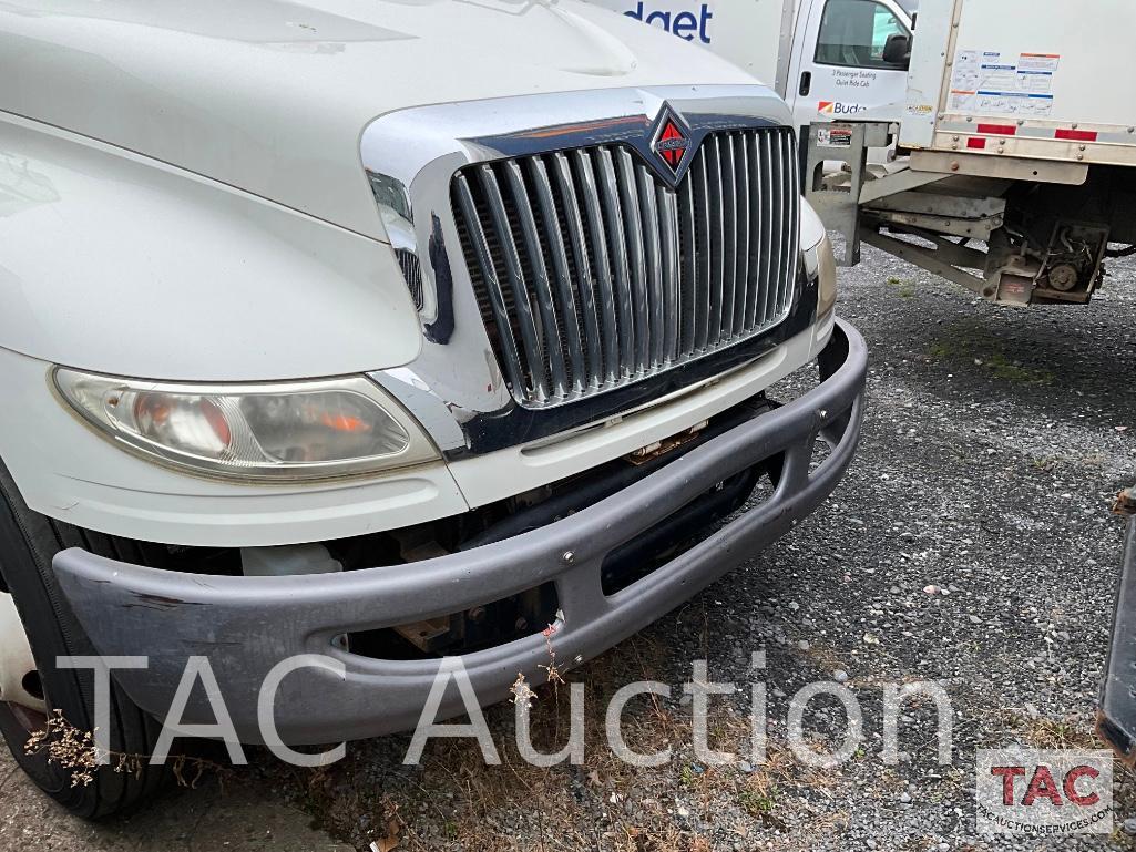 2017 International DuraStar 4300 26ft Box Truck