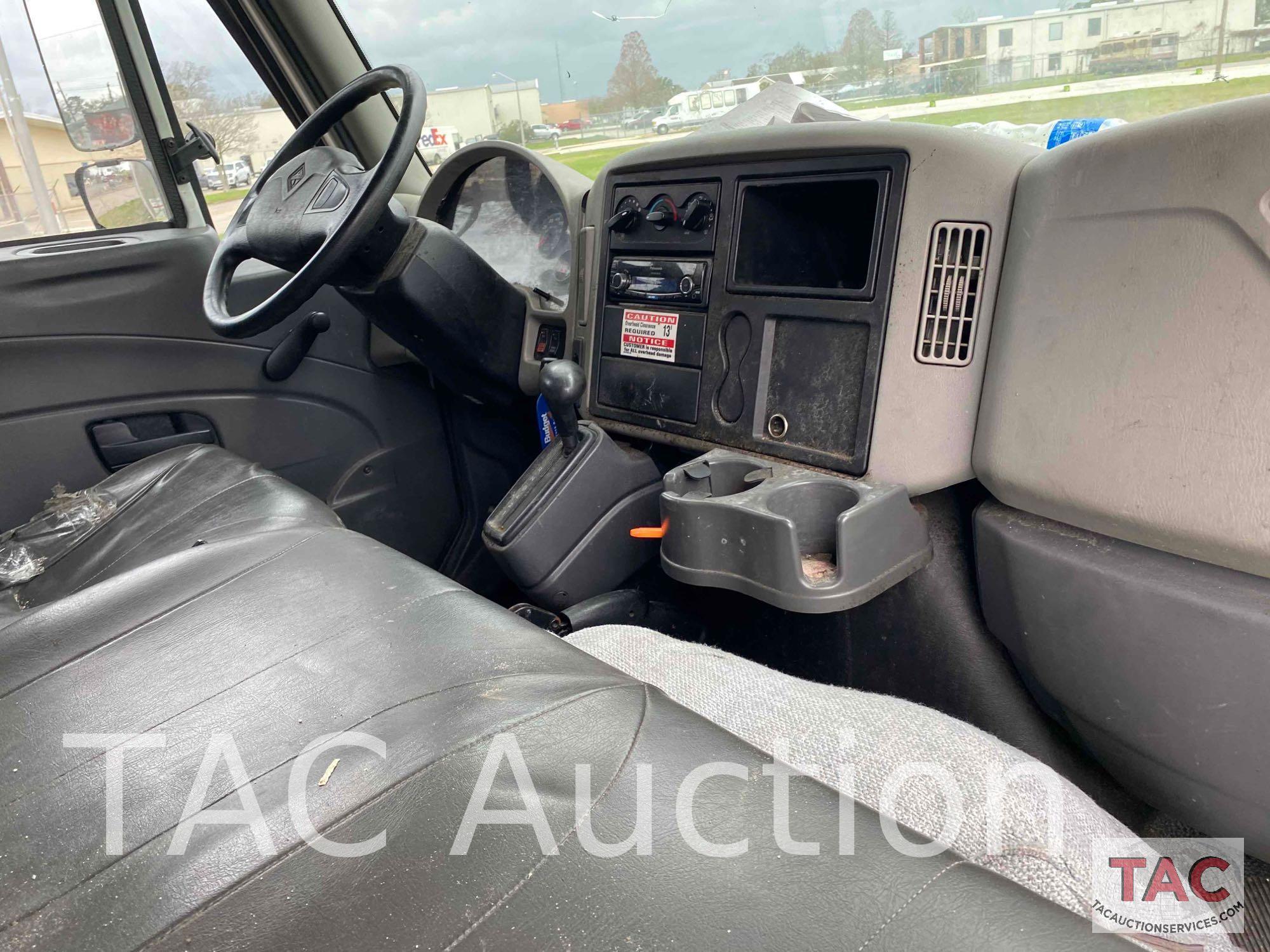 2017 International Durastar 4300 26ft Box Truck