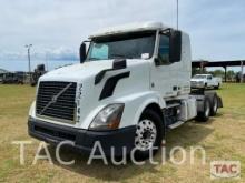2016 Volvo VNL Single Bunk Sleeper Truck