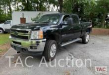 2013 Chevrolet Silverado2500HD 4X4 Crew CabPickup Truck