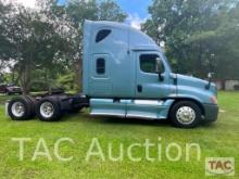 2012 Freightliner Cascadia Sleeper Truck