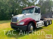 2005 Freightliner Columbia 120 Day Cab Truck