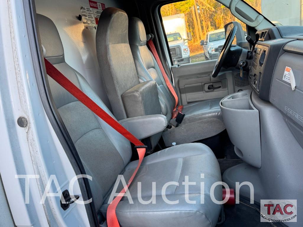 2016 Ford E-350 16ft Box Truck