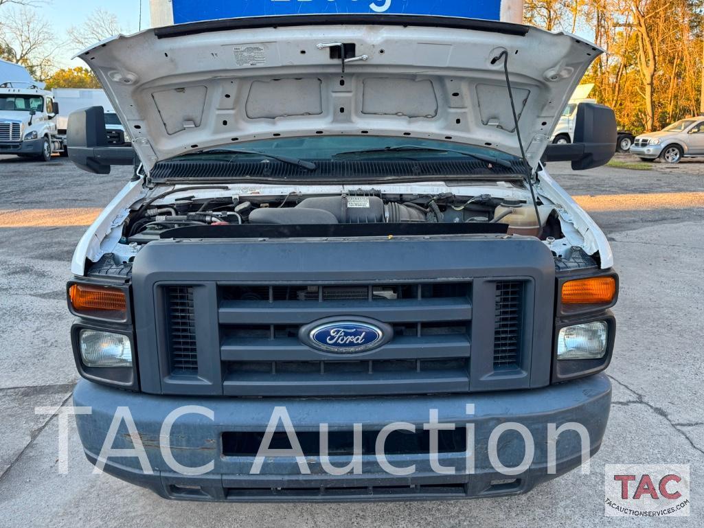 2016 Ford E-350 16ft Box Truck