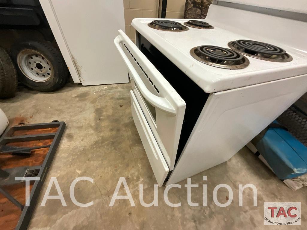 Frigidaire Stove