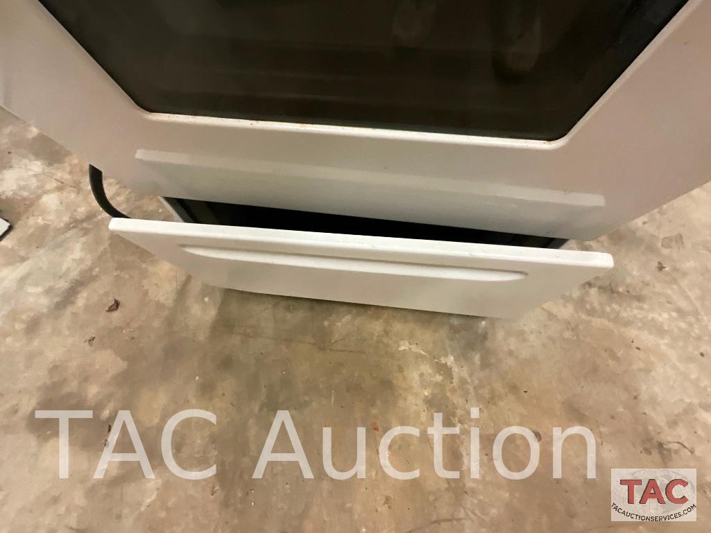 Frigidaire Stove