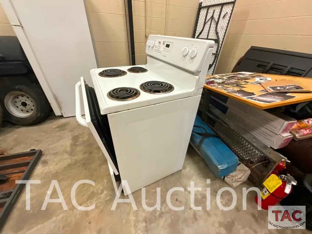 Frigidaire Stove