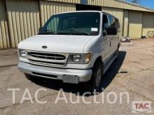 2000 Ford E-350 Econoline Passenger Van