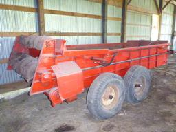 Knight manure spreader