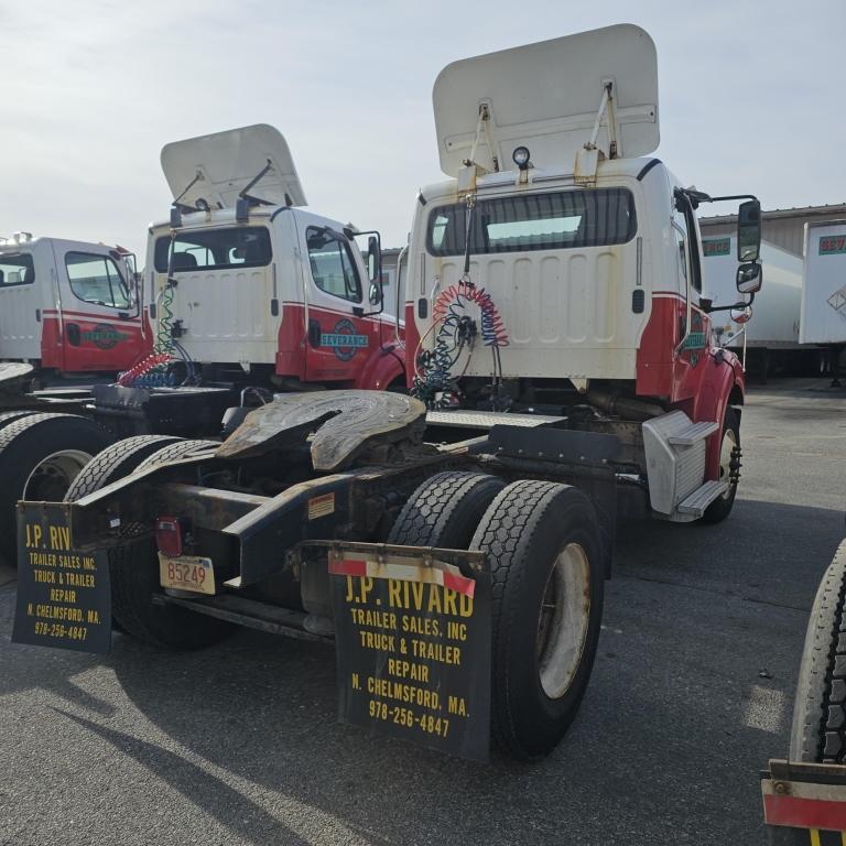 2017 Freightliner Tractor