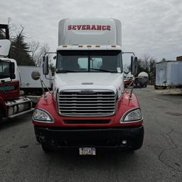 Freightliner Tractor