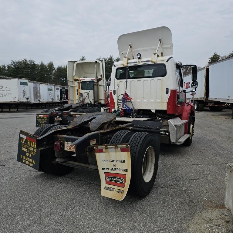 2017 Freightliner Tractor