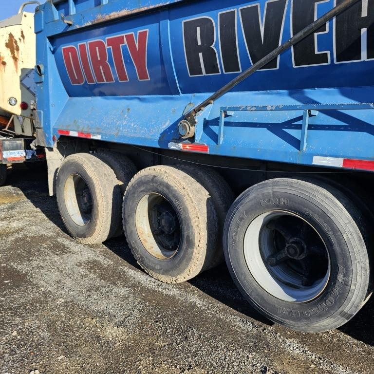 1994 Mack Dm690s Triaxle Dump Truck