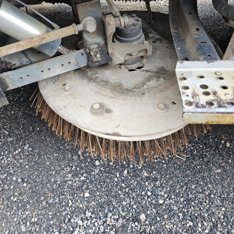 2004 Freightliner Fl70 Elgin Sweeper