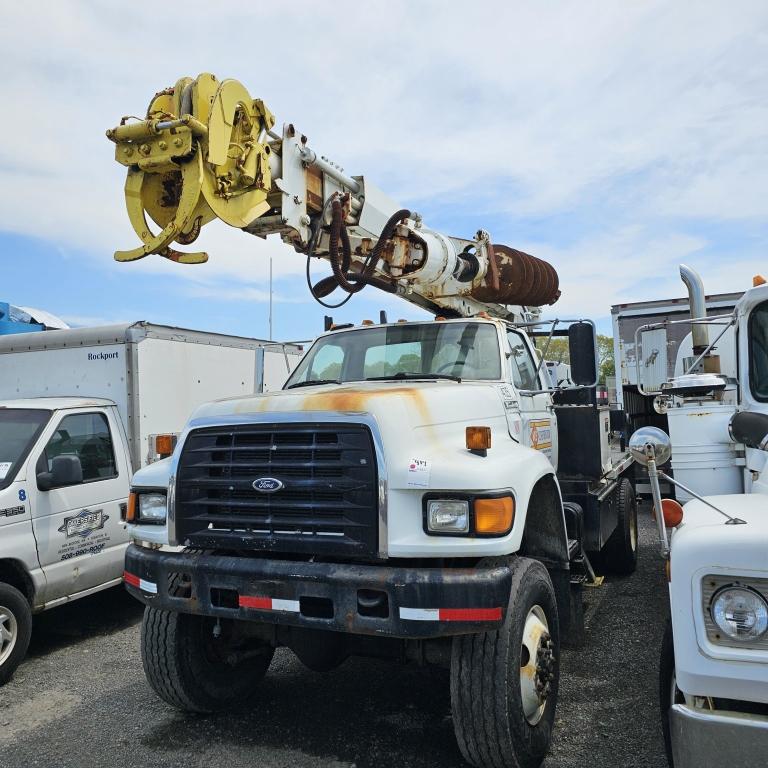 1995 Ford F Series Drilling Truck