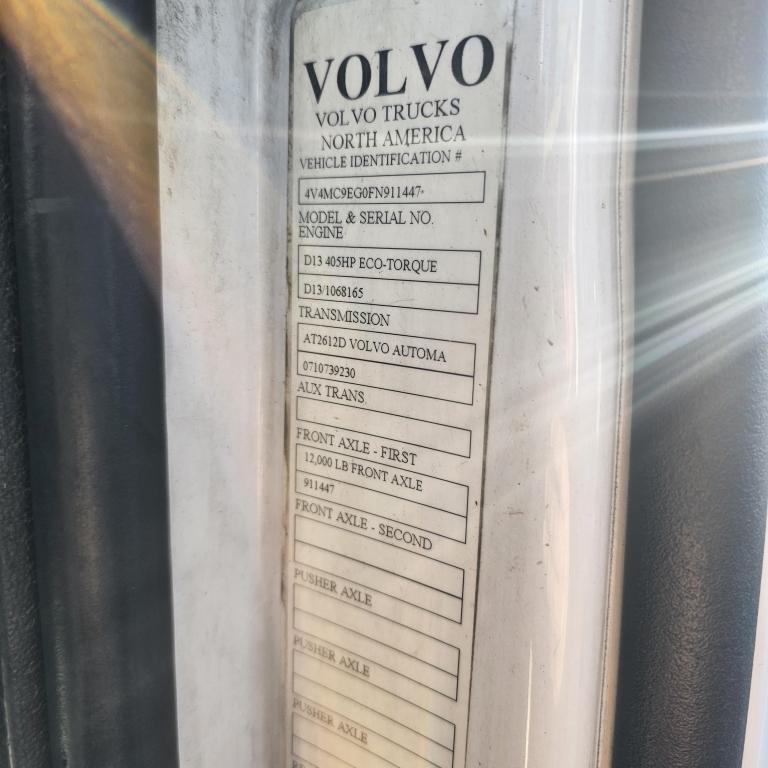 2015 Volvo Vnm Tractor