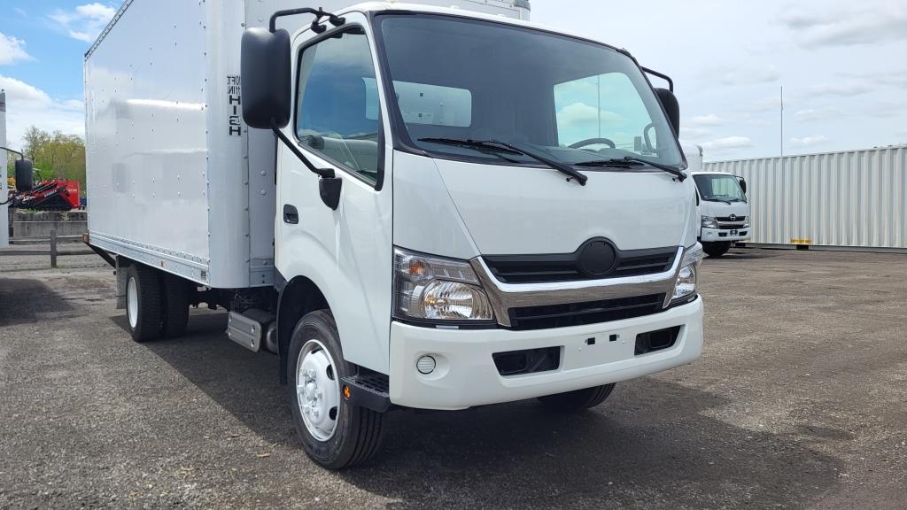 2017 Hino Box Truck