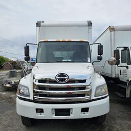 2015 Hino 268 Box Truck