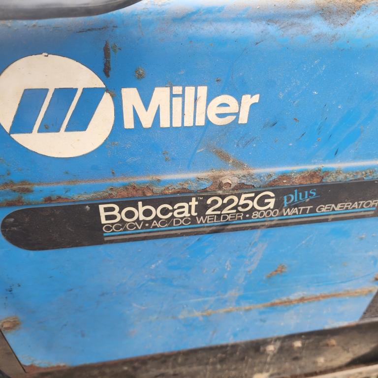 Miller bobcat 225g ac/ DC welder / generator,