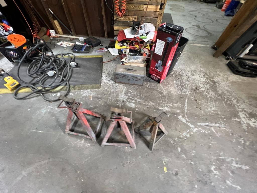 Contents of Garage of Chris Frank Estate