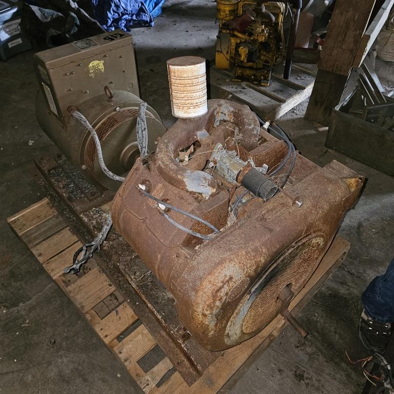 Wisconsin Motor with Generator