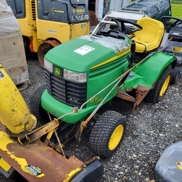 John Deere riding mower