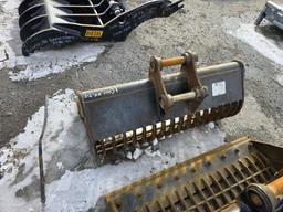 New 42in Skeleton Grading Bucket