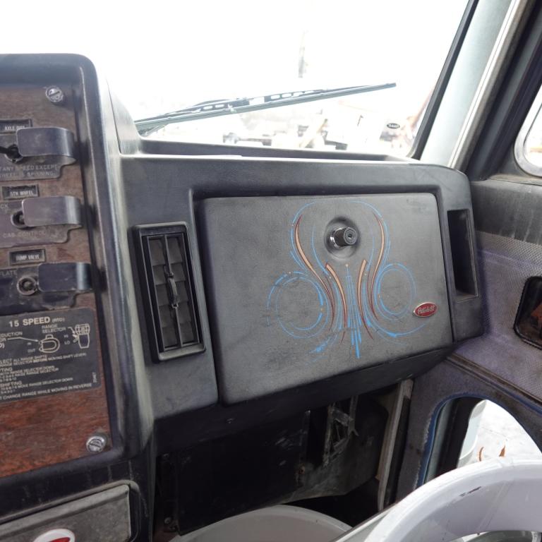 1987 Peterbilt Tractor