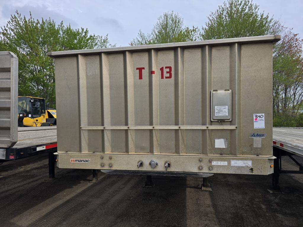 2012 Manac 48ft Flat Deck Trailer