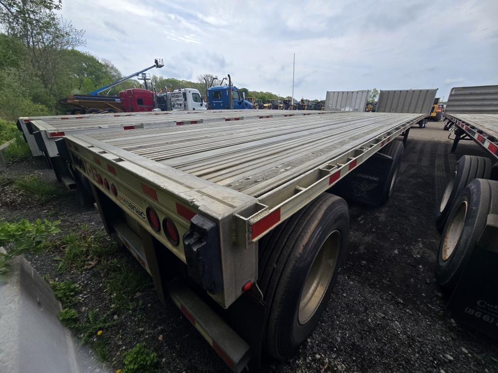 2012 Manac 48ft Flat Deck Trailer