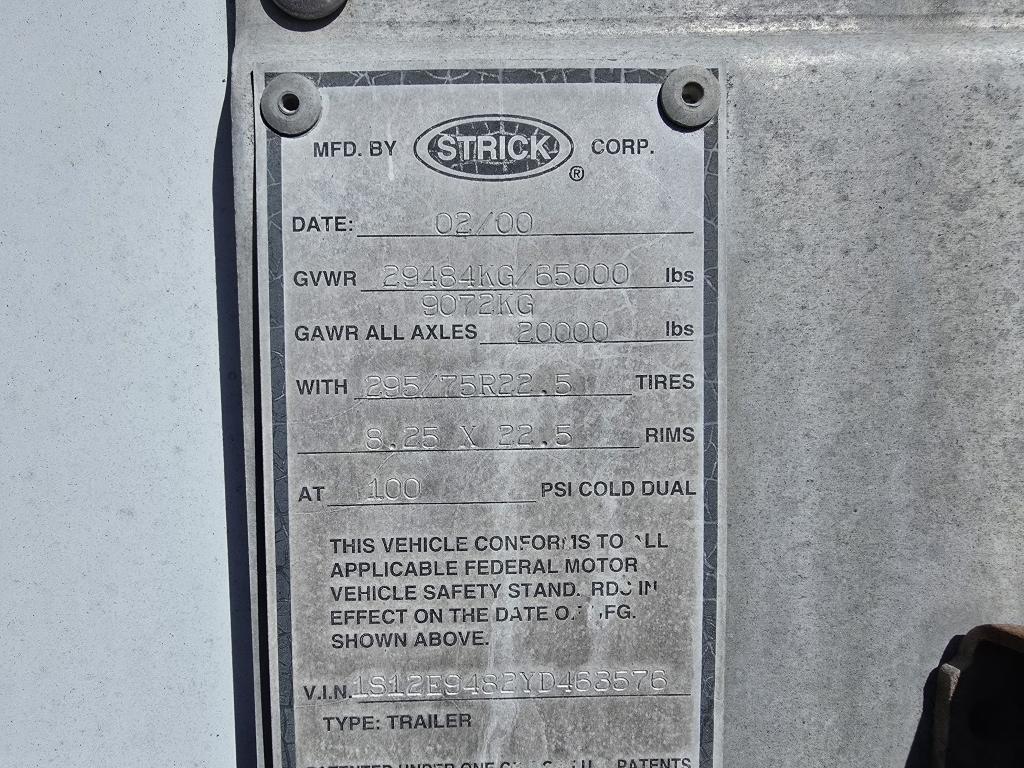 2000 Strick Box Trailer
