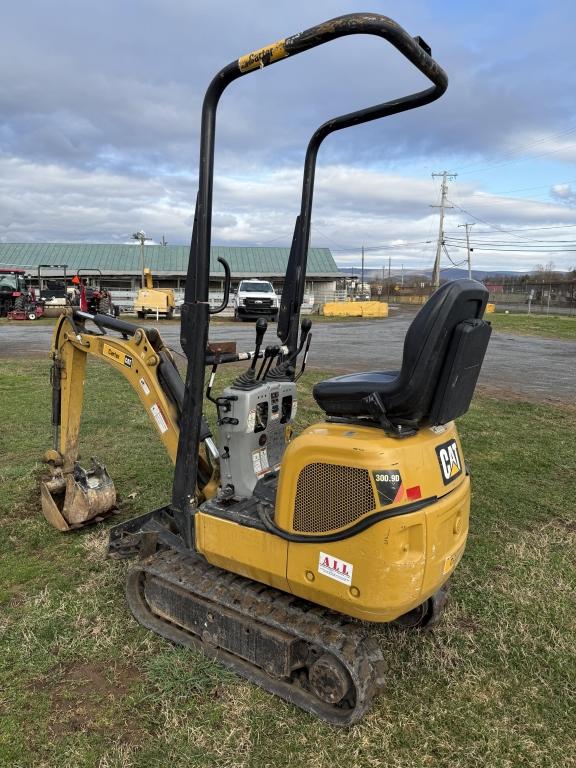 Cat 300.9d Excavator