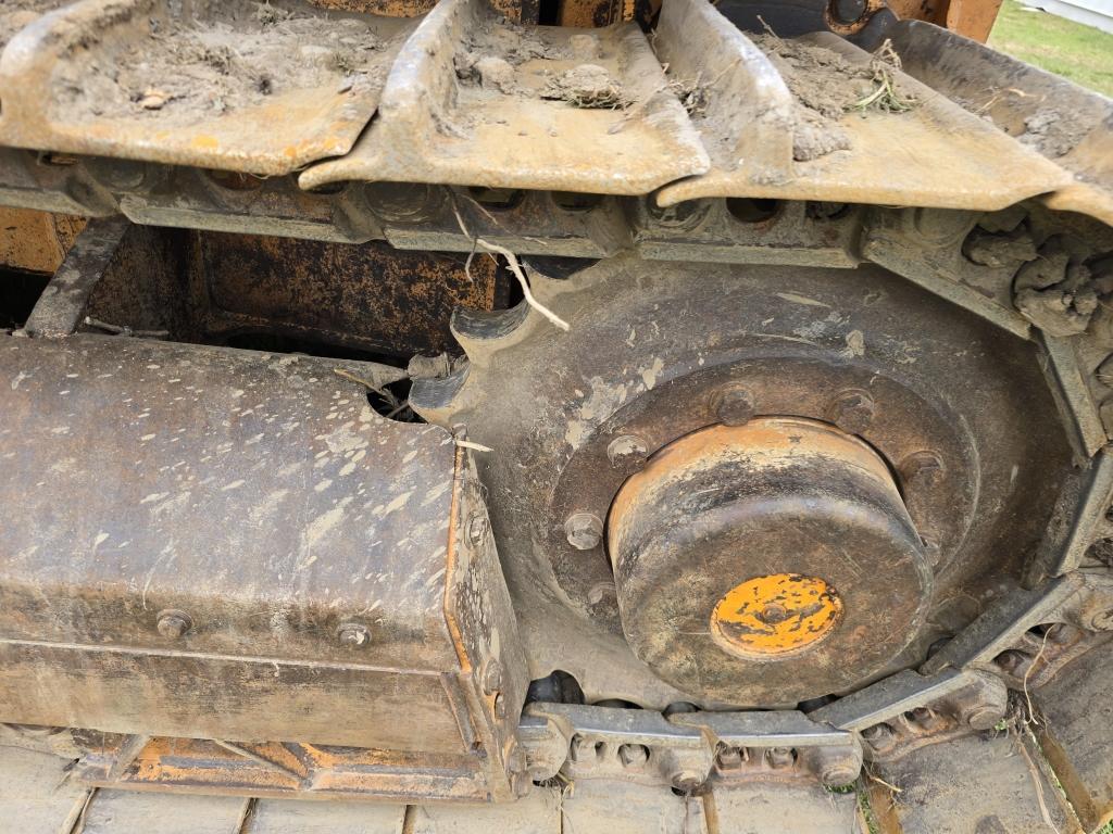 Case 650k Dozer
