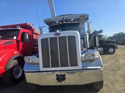 2018 Peterbilt 389 Dump Truck